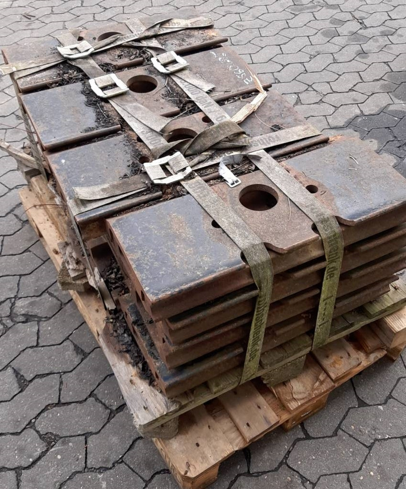 Hitachi Bodenplatten 650mm, Zweisteg - Chenille pour Engins de chantier: photos 4 Hitachi Bodenplatten 650mm, Zweisteg - Chenille pour Engins de chantier: photos 4