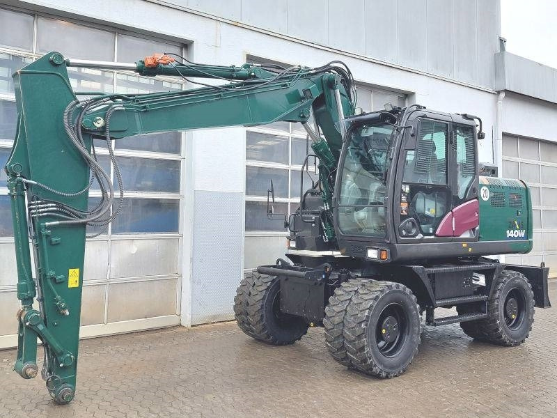 Hitachi ZX 140 W-6 - Pelle sur pneus: photos 2 Hitachi ZX 140 W-6 - Pelle sur pneus: photos 2