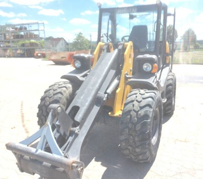 Mecalac AX 1000 - Chargeuse sur pneus: photos 2 Mecalac AX 1000 - Chargeuse sur pneus: photos 2