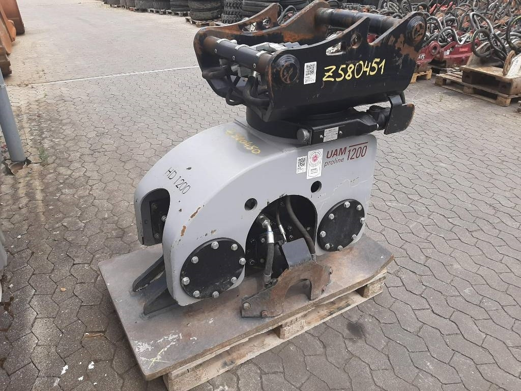 UAM HD1200 - Plaque vibrante: photos 3 UAM HD1200 - Plaque vibrante: photos 3