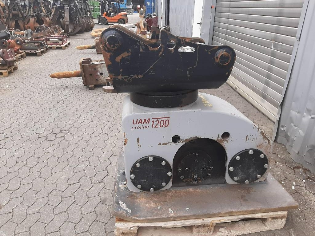 UAM HD1200 - Plaque vibrante: photos 2 UAM HD1200 - Plaque vibrante: photos 2