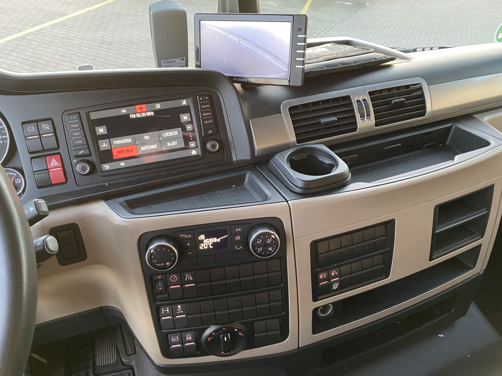 Camion fourgon MAN TGM 12.290 4x2 BL / Palfinger LBW: photos 12