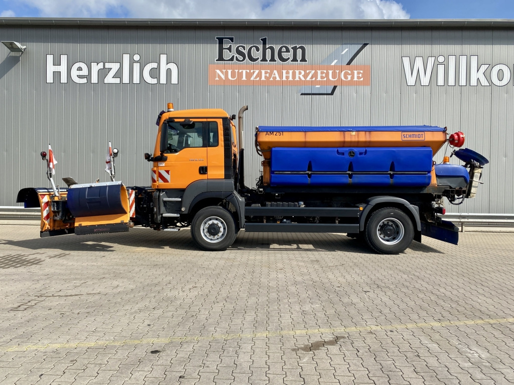 MAN TGS 18.320 4x4 BL - Camion plateau: photos 2 MAN TGS 18.320 4x4 BL - Camion plateau: photos 2