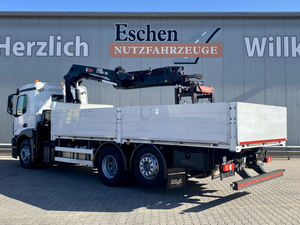 Mercedes-Benz 2533 L 6x2 / HIAB X-HIDUO 188/ES-3 Kran - Camion plateau, Camion grue: photos 4 Mercedes-Benz 2533 L 6x2 / HIAB X-HIDUO 188/ES-3 Kran - Camion plateau, Camion grue: photos 4
