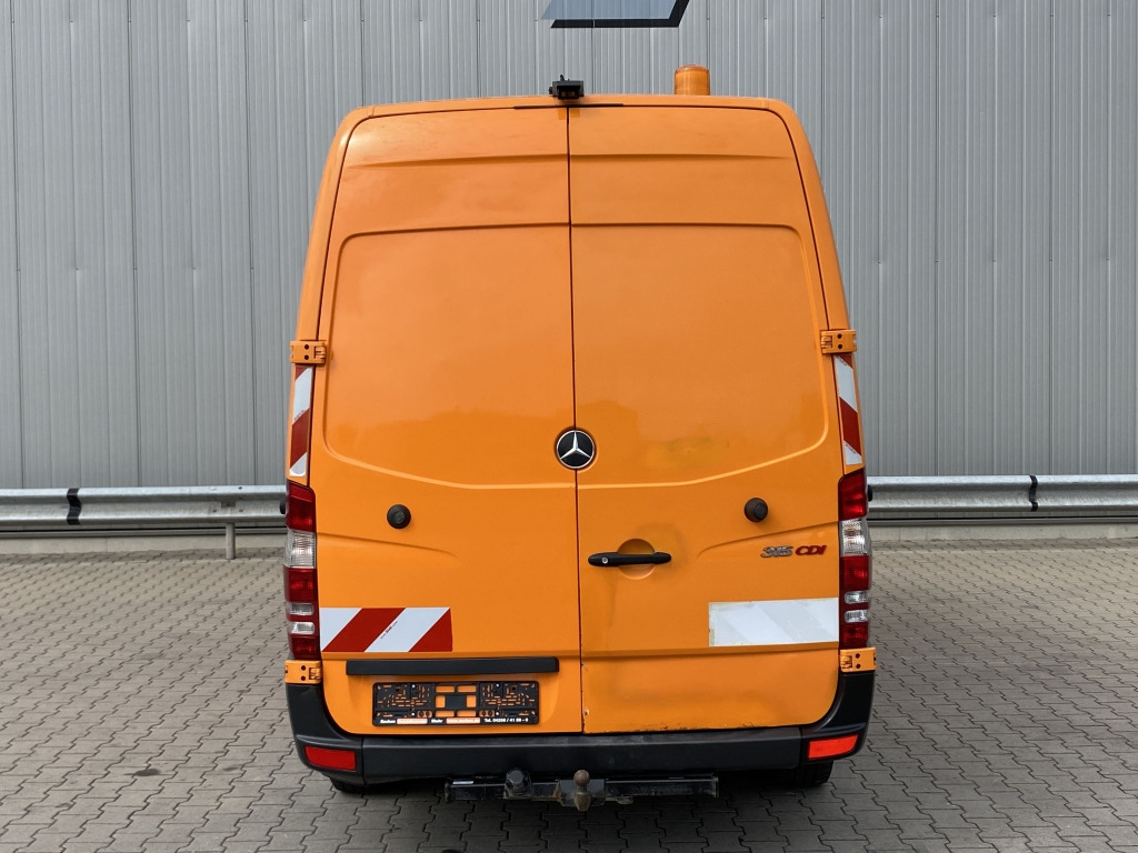 Mercedes-Benz 315 CDI - Fourgon utilitaire: photos 4 Mercedes-Benz 315 CDI - Fourgon utilitaire: photos 4