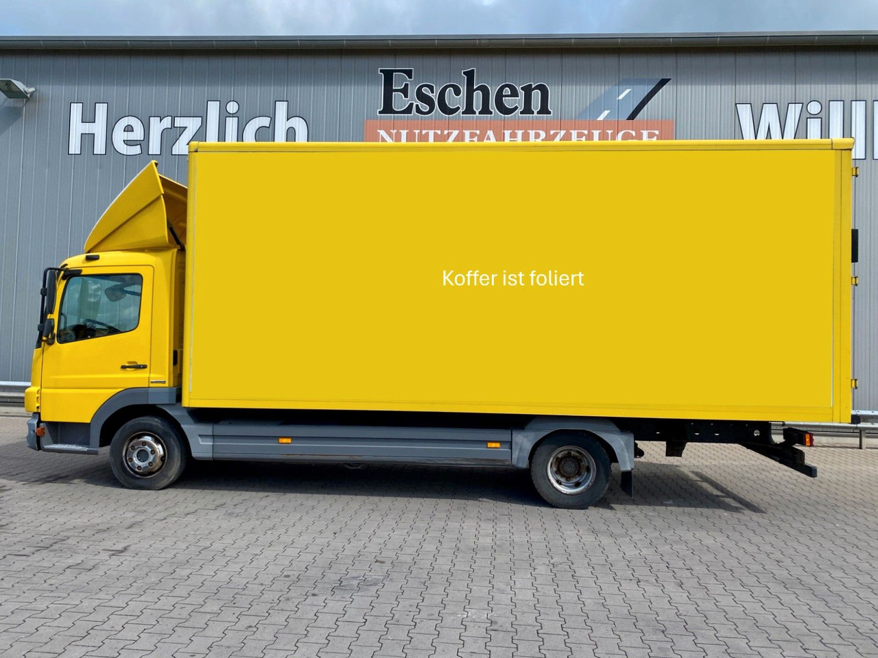 Mercedes-Benz 816 Atego | 3 Sitze*3x Zurrleisten*Portal*ASR Mercedes-Benz 816 Atego | 3 Sitze*3x Zurrleisten*Portal*ASR - Camion fourgon: photos 2 Mercedes-Benz 816 Atego | 3 Sitze*3x Zurrleisten*Portal*ASR Mercedes-Benz 816 Atego | 3 Sitze*3x Zurrleisten*Portal*ASR - Camion fourgon: photos 2