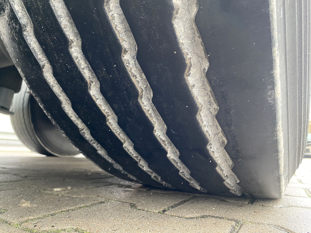 Semi-remorque fourgon Schmitz SCB S3B / BÄR-LBW: photos 11