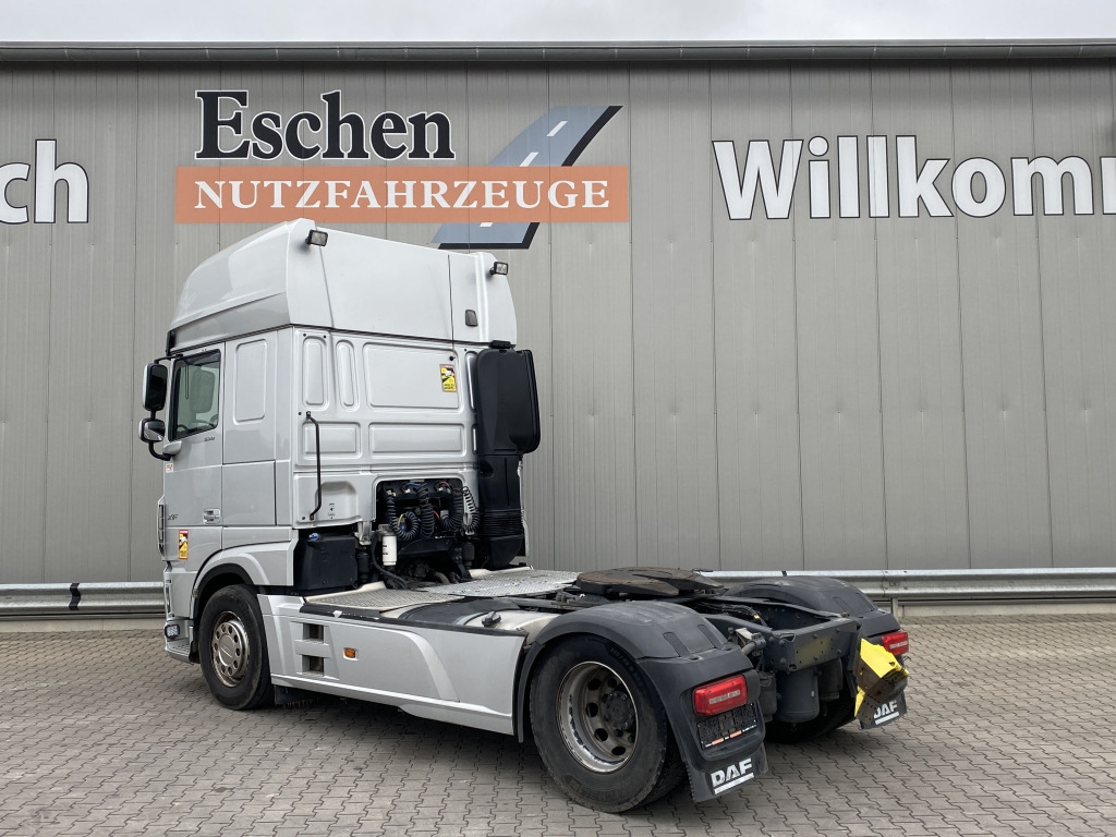 DAF XF 530 FT - Tracteur routier: photos 3 DAF XF 530 FT - Tracteur routier: photos 3