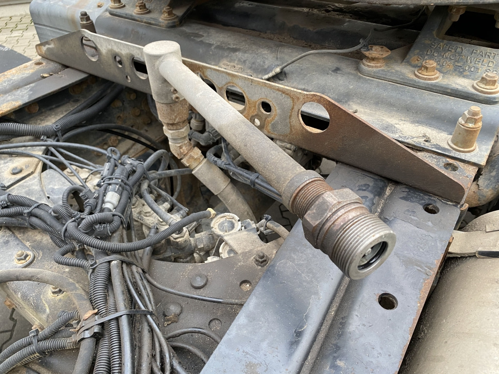 MAN TGS 18.440 BLS 4x4 H - Tracteur routier: photos 2 MAN TGS 18.440 BLS 4x4 H - Tracteur routier: photos 2