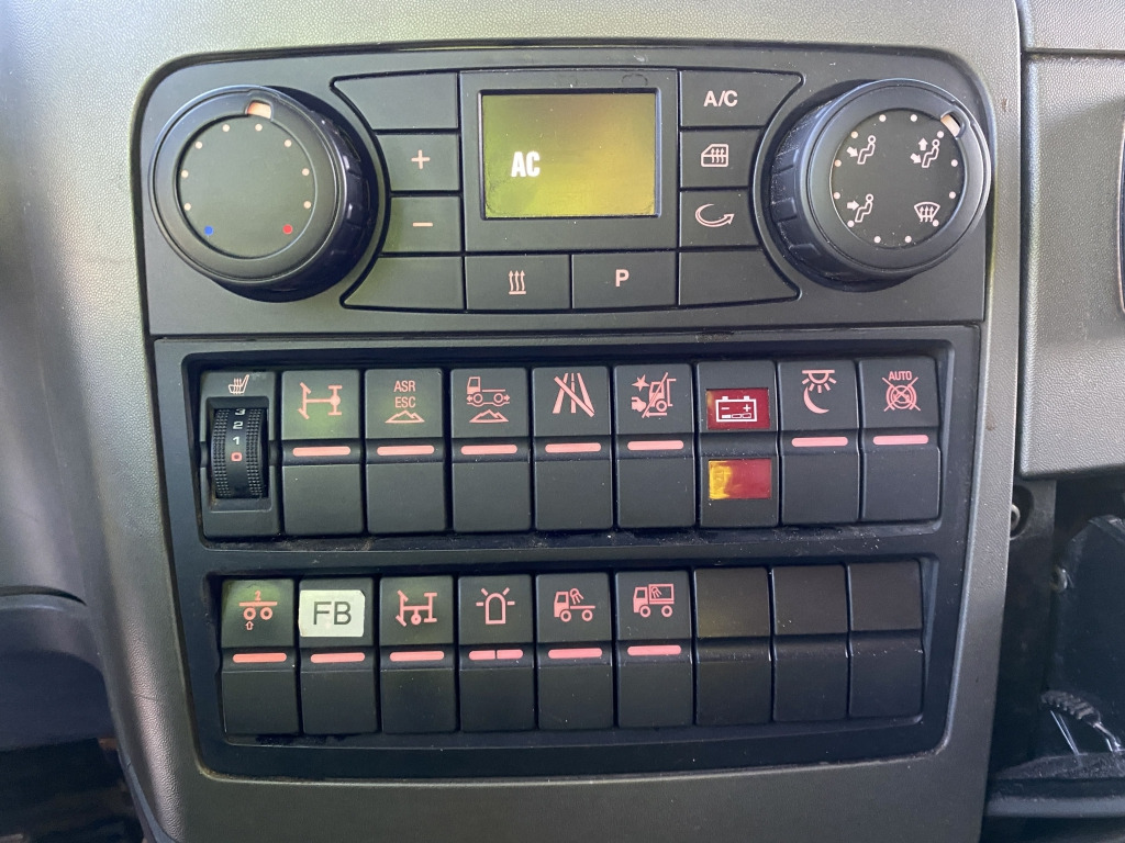 Tracteur routier MAN TGX 18.420 4x2 BLS: photos 10