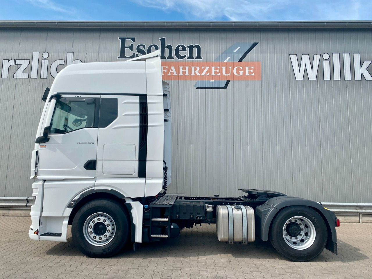 MAN TGX 18.470 TG3| GX*XXL*2Tanks*Retarder*HU05/2026 - Tracteur routier: photos 2 MAN TGX 18.470 TG3| GX*XXL*2Tanks*Retarder*HU05/2026 - Tracteur routier: photos 2