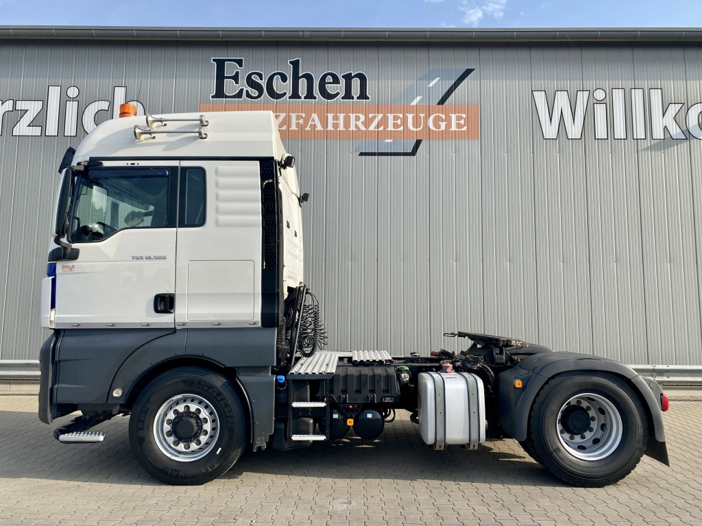 MAN TGX 18.500 4x4 H BLS - Tracteur routier: photos 2 MAN TGX 18.500 4x4 H BLS - Tracteur routier: photos 2
