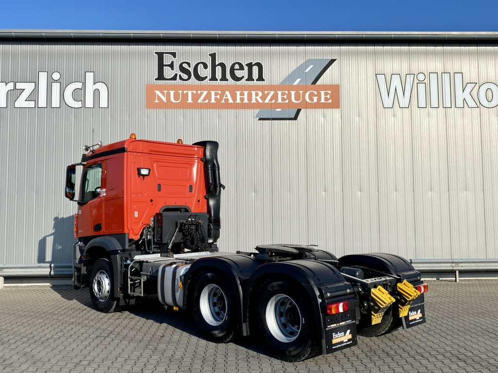 Mercedes-Benz 2642 LS 6x4 Arocs - Tracteur routier: photos 3 Mercedes-Benz 2642 LS 6x4 Arocs - Tracteur routier: photos 3