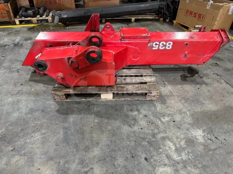 Grúa Amco Veba 835 solo para recambios - Grue auxiliaire: photos 1 Grúa Amco Veba 835 solo para recambios - Grue auxiliaire: photos 1