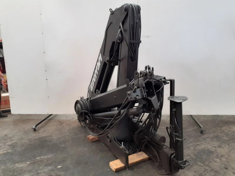 Grúa Ferrari F708 - Grue auxiliaire pour Camion: photos 4 Grúa Ferrari F708 - Grue auxiliaire pour Camion: photos 4