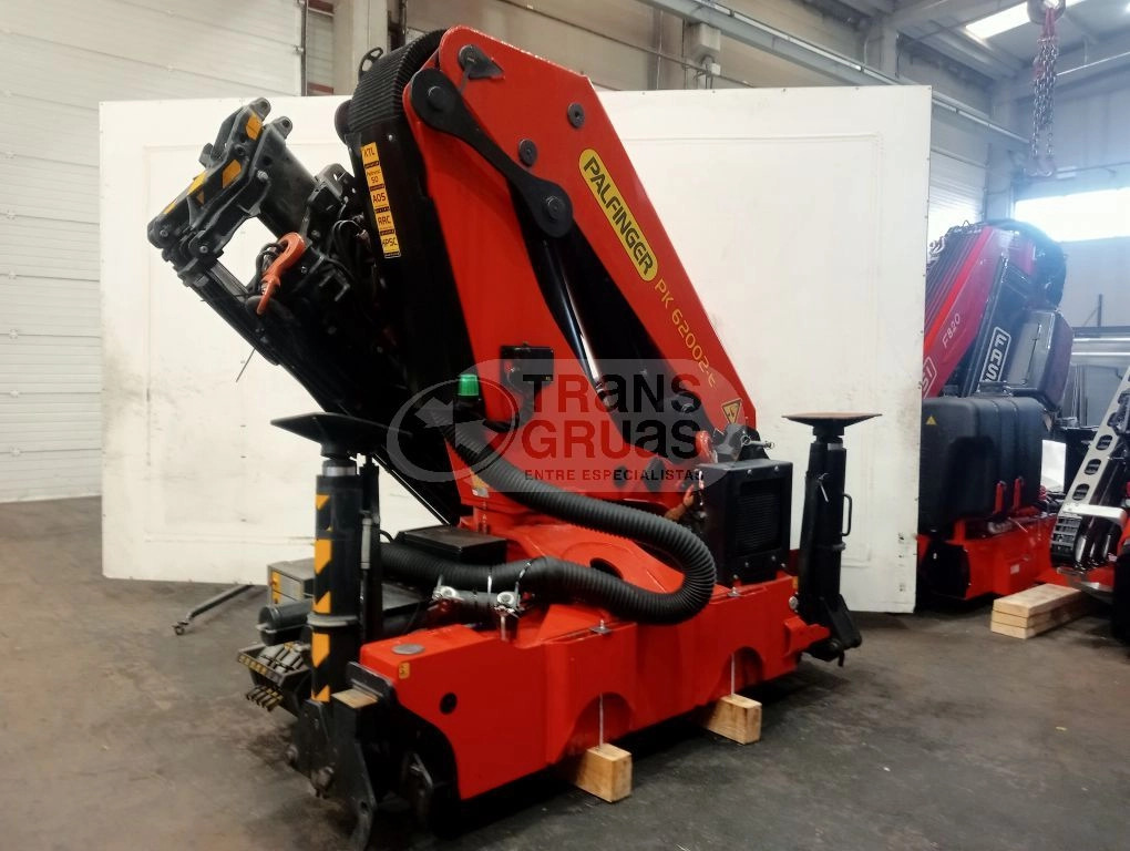 Grúa PALFINGER PK 62002 EH - Grue auxiliaire pour Camion: photos 1 Grúa PALFINGER PK 62002 EH - Grue auxiliaire pour Camion: photos 1