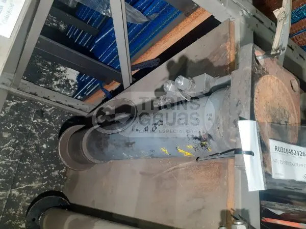 Grúa PM 23 solo para recambios - Grue auxiliaire pour Camion: photos 3 Grúa PM 23 solo para recambios - Grue auxiliaire pour Camion: photos 3