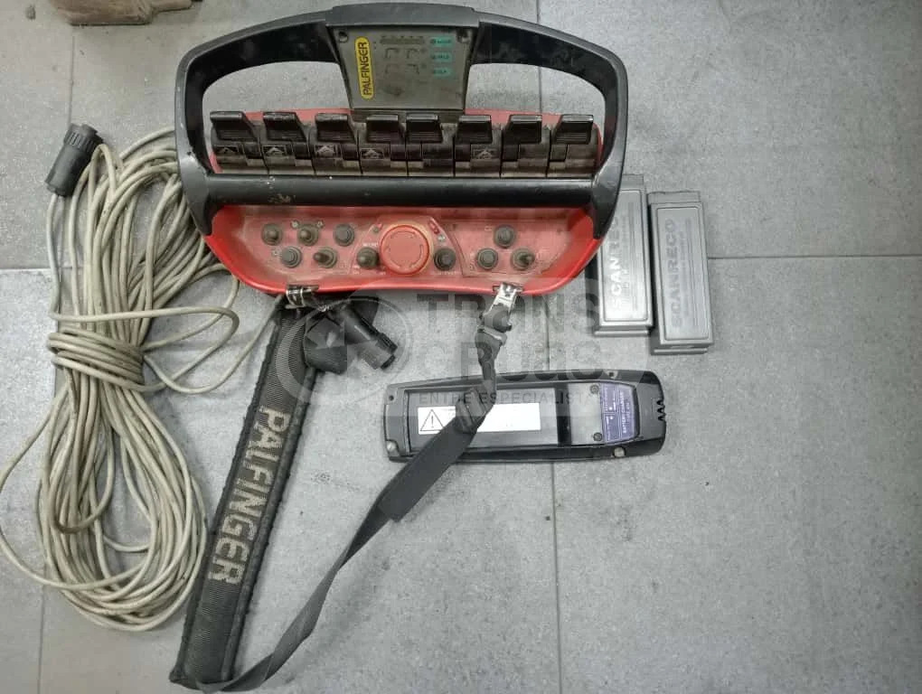 Grúa hidráulica Palfinger PK 27000 - Grue auxiliaire: photos 4 Grúa hidráulica Palfinger PK 27000 - Grue auxiliaire: photos 4