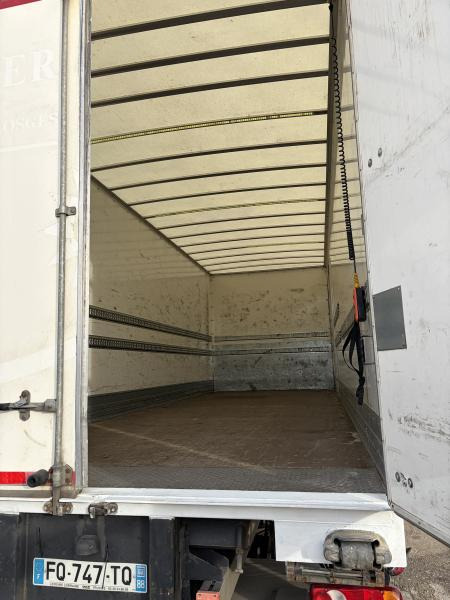 DAF LF 210 - Camion fourgon: photos 4 DAF LF 210 - Camion fourgon: photos 4