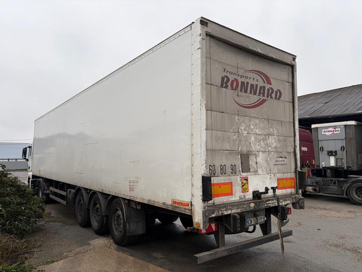 Fruehauf - Semi-remorque fourgon: photos 2 Fruehauf - Semi-remorque fourgon: photos 2