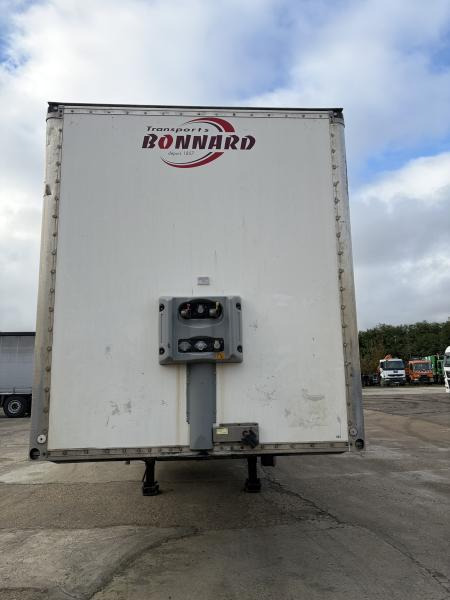 Fruehauf - Semi-remorque fourgon: photos 3 Fruehauf - Semi-remorque fourgon: photos 3