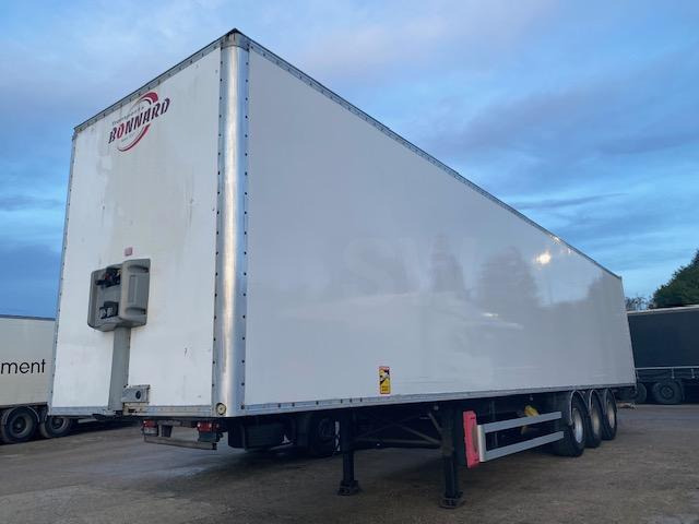 Fruehauf - Semi-remorque fourgon: photos 1 Fruehauf - Semi-remorque fourgon: photos 1