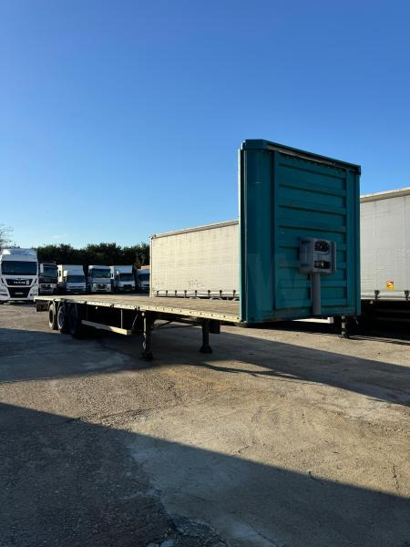 General Trailers - Semi-remorque plateau: photos 1 General Trailers - Semi-remorque plateau: photos 1