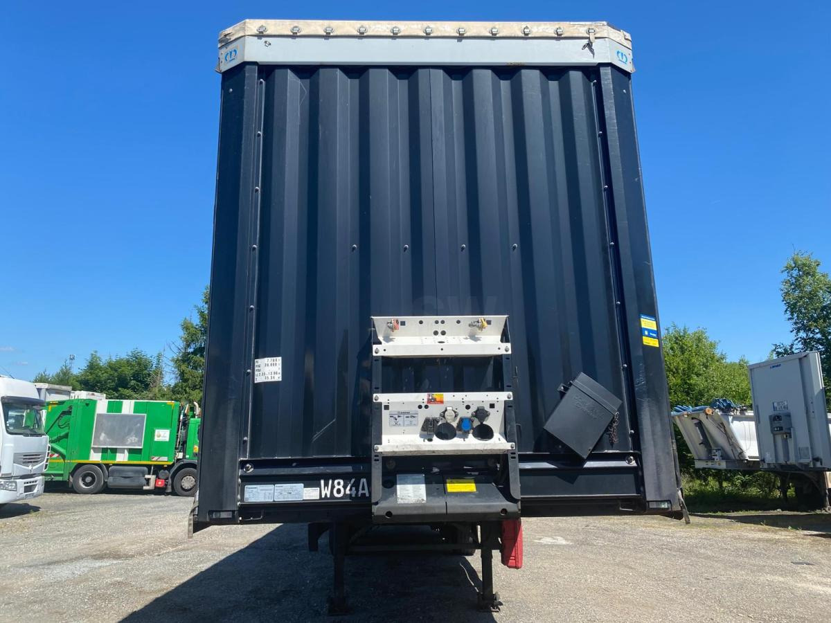 Krone - Semi-remorque rideaux coulissants: photos 2 Krone - Semi-remorque rideaux coulissants: photos 2