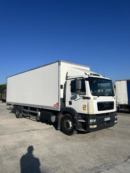 MAN TGM 18.250 - Camion fourgon: photos 5 MAN TGM 18.250 - Camion fourgon: photos 5