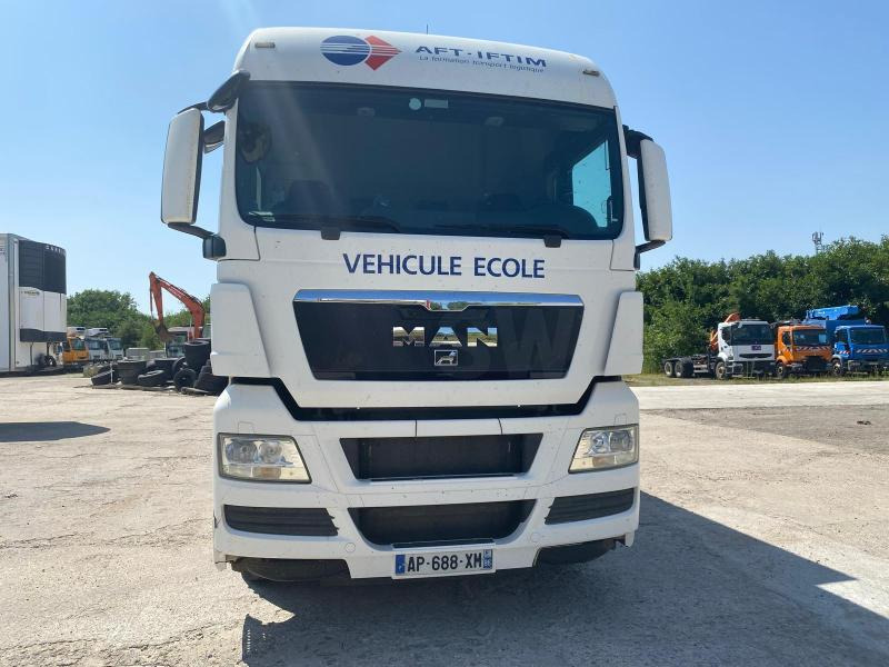 Camion à rideaux coulissants MAN TGX 18.360: photos 6