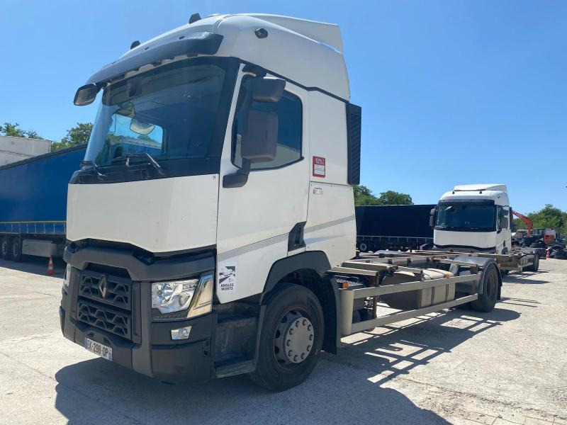 Renault T-Series 460 - Tracteur routier: photos 4 Renault T-Series 460 - Tracteur routier: photos 4