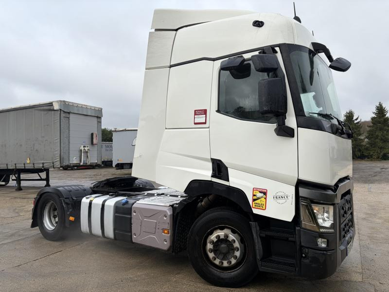 Renault T-Series 480 - Tracteur routier: photos 3 Renault T-Series 480 - Tracteur routier: photos 3