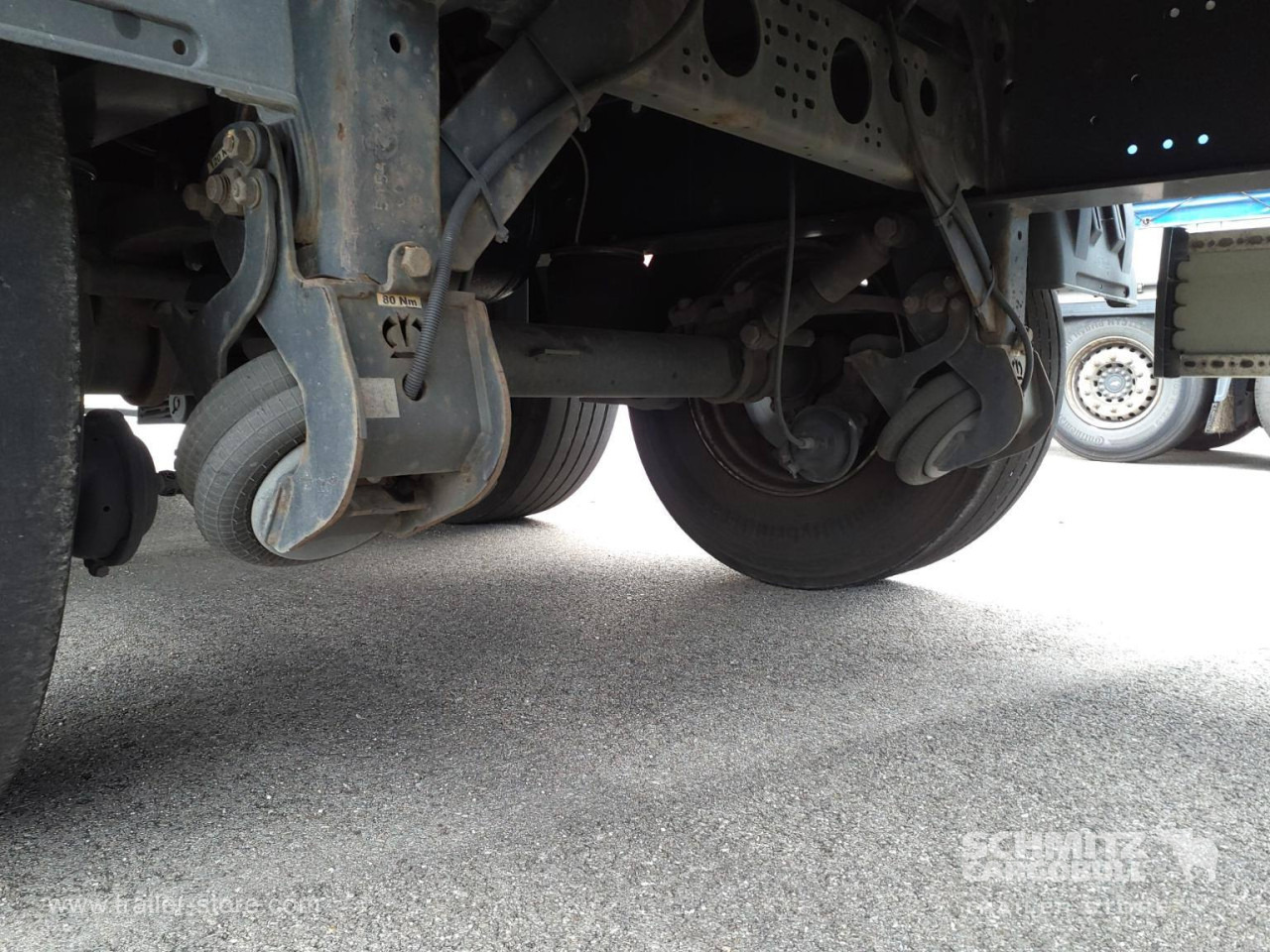 KRONE Curtainsider Dropside - Semi-remorque rideaux coulissants: photos 3 KRONE Curtainsider Dropside - Semi-remorque rideaux coulissants: photos 3