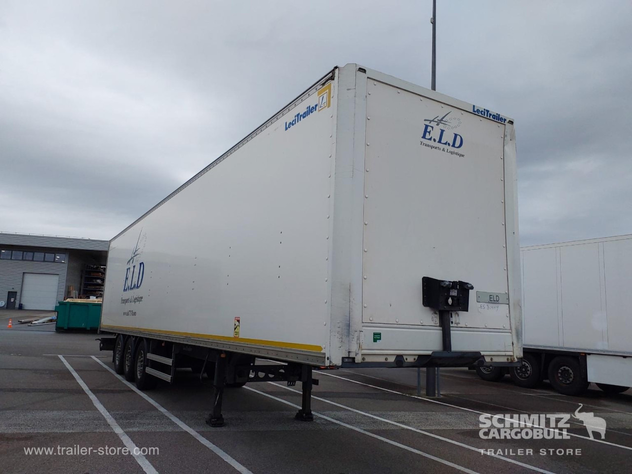 LECI TRAILER Dryfreight Standard Roller shutter door - Semi-remorque fourgon: photos 1 LECI TRAILER Dryfreight Standard Roller shutter door - Semi-remorque fourgon: photos 1