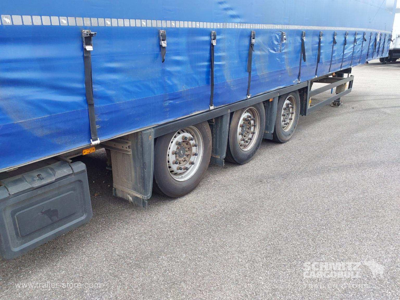 SCHMITZ Curtainsider Mega - Semi-remorque rideaux coulissants: photos 2 SCHMITZ Curtainsider Mega - Semi-remorque rideaux coulissants: photos 2