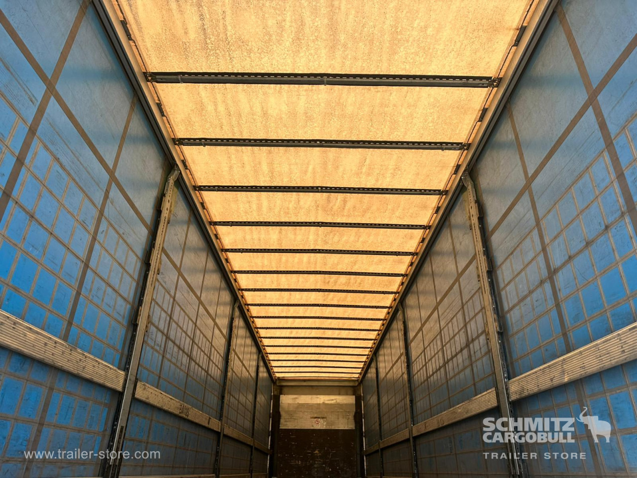 SCHMITZ Curtainsider Standard - Semi-remorque rideaux coulissants: photos 5 SCHMITZ Curtainsider Standard - Semi-remorque rideaux coulissants: photos 5