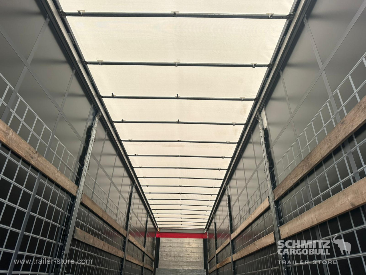 SCHMITZ Curtainsider Standard - Semi-remorque rideaux coulissants: photos 5 SCHMITZ Curtainsider Standard - Semi-remorque rideaux coulissants: photos 5