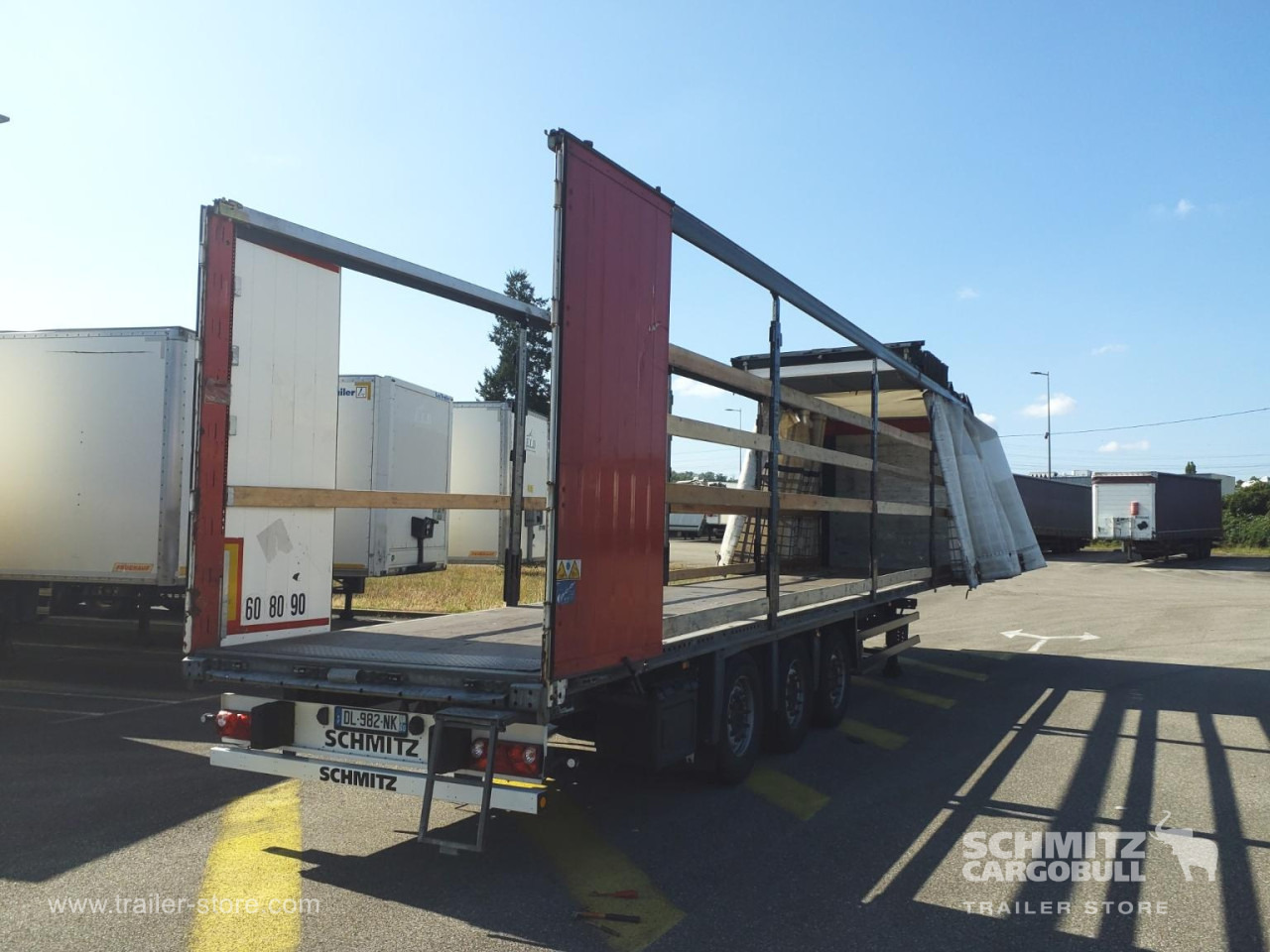 SCHMITZ Curtainsider Standard - Semi-remorque rideaux coulissants: photos 4 SCHMITZ Curtainsider Standard - Semi-remorque rideaux coulissants: photos 4