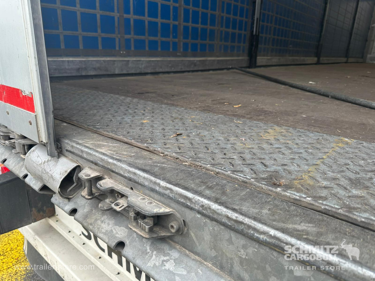 SCHMITZ Curtainsider Standard - Semi-remorque rideaux coulissants: photos 5 SCHMITZ Curtainsider Standard - Semi-remorque rideaux coulissants: photos 5