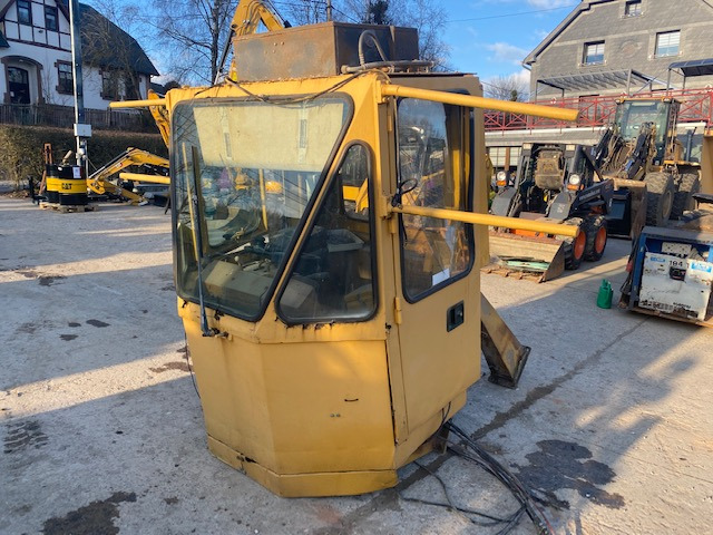 Kabine CAT 992 C - 42X - Cabine et intérieur pour Engins de chantier: photos 1 Kabine CAT 992 C - 42X - Cabine et intérieur pour Engins de chantier: photos 1