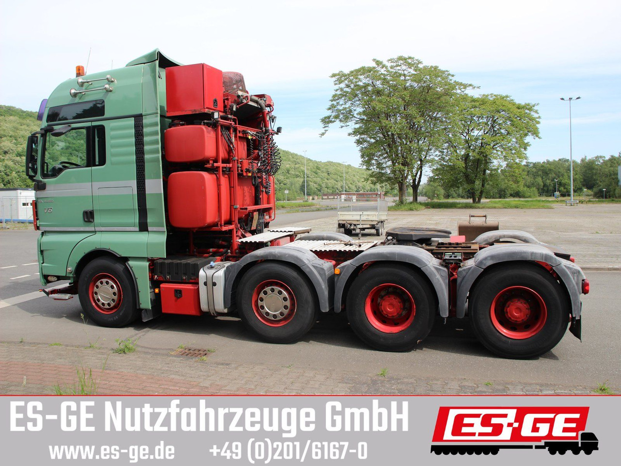 MAN TGX 41680 8x4/4 BLS - Tracteur routier: photos 5 MAN TGX 41680 8x4/4 BLS - Tracteur routier: photos 5