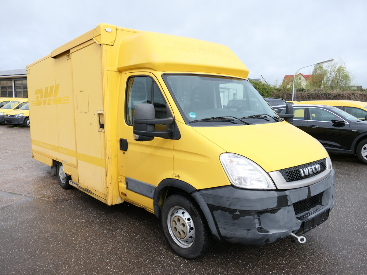 IVECO Daily 35 S11 C30C AUTOMATIK KAMERA MAXI Regale D - Fourgon grand volume: photos 2 IVECO Daily 35 S11 C30C AUTOMATIK KAMERA MAXI Regale D - Fourgon grand volume: photos 2
