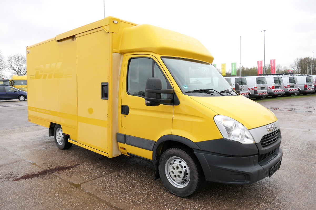 IVECO Daily 35 S11 C30C AUTOMATIK KAMERA Regale LUFT D - Fourgon grand volume: photos 1 IVECO Daily 35 S11 C30C AUTOMATIK KAMERA Regale LUFT D - Fourgon grand volume: photos 1