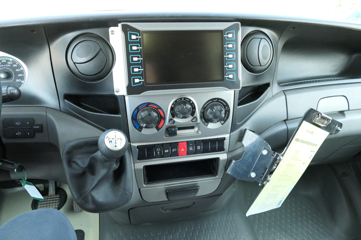 Fourgon grand volume, Utilitaire électrique IVECO Daily 35 S11 C30C ELEKTRO COC Umbau 12/2021 Firm: photos 10