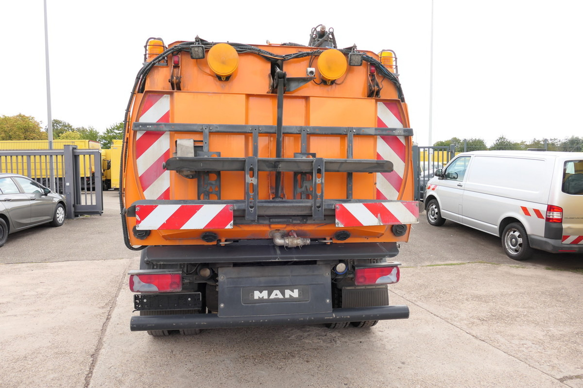 MAN TGL 12.250 Küpper Weisser Kehrmaschine - Balayeuse de voirie: photos 4 MAN TGL 12.250 Küpper Weisser Kehrmaschine - Balayeuse de voirie: photos 4
