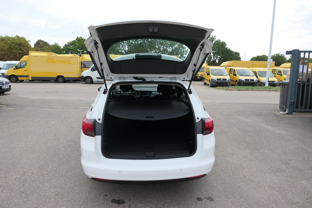 OPEL Astra Sports Tourer 1.5 CDTI KLIMA - Voiture: photos 5 OPEL Astra Sports Tourer 1.5 CDTI KLIMA - Voiture: photos 5