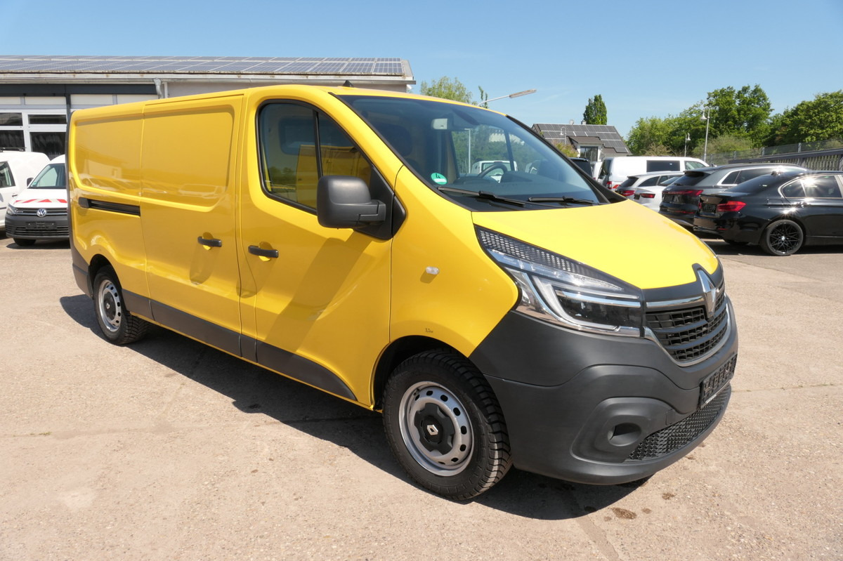 RENAULT Trafic dCi 120 L2H1 - Fourgonnette: photos 1 RENAULT Trafic dCi 120 L2H1 - Fourgonnette: photos 1