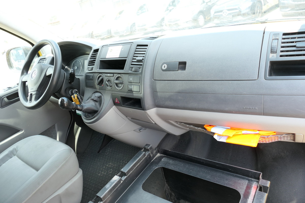 VW T5 Transporter 2.0 TDI COC - Fourgonnette: photos 5 VW T5 Transporter 2.0 TDI COC - Fourgonnette: photos 5