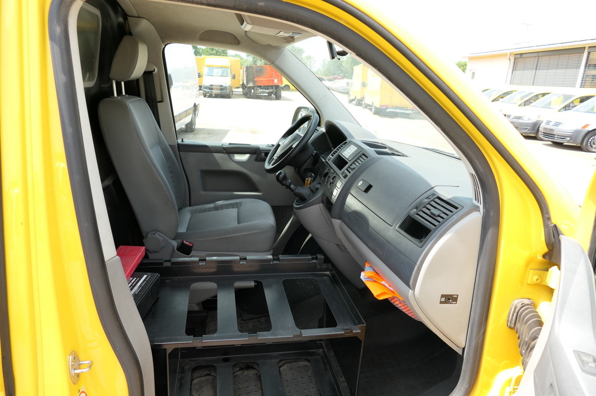 VW T5 Transporter 2.0 TDI COC - Fourgonnette: photos 4 VW T5 Transporter 2.0 TDI COC - Fourgonnette: photos 4