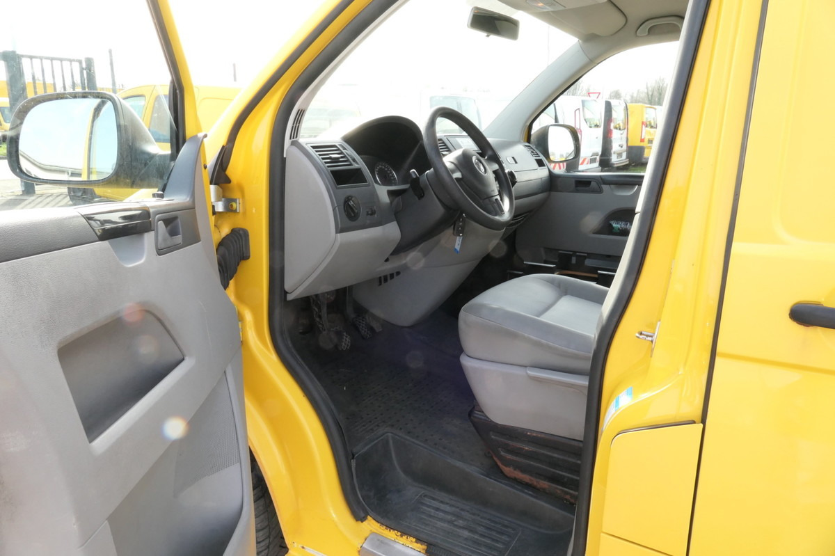 VW T5 Transporter 2.0 TDI EURO-5 2xSCHIEBETÜR PARKT - Fourgonnette: photos 5 VW T5 Transporter 2.0 TDI EURO-5 2xSCHIEBETÜR PARKT - Fourgonnette: photos 5
